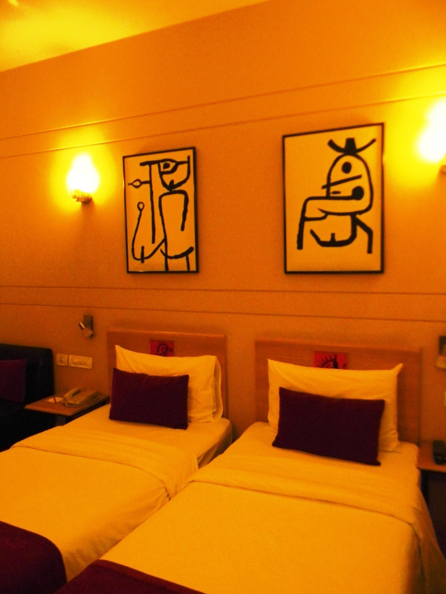 Red Fox Hotel, East Delhi Delhi (National Capital Territory of India) Exterior foto