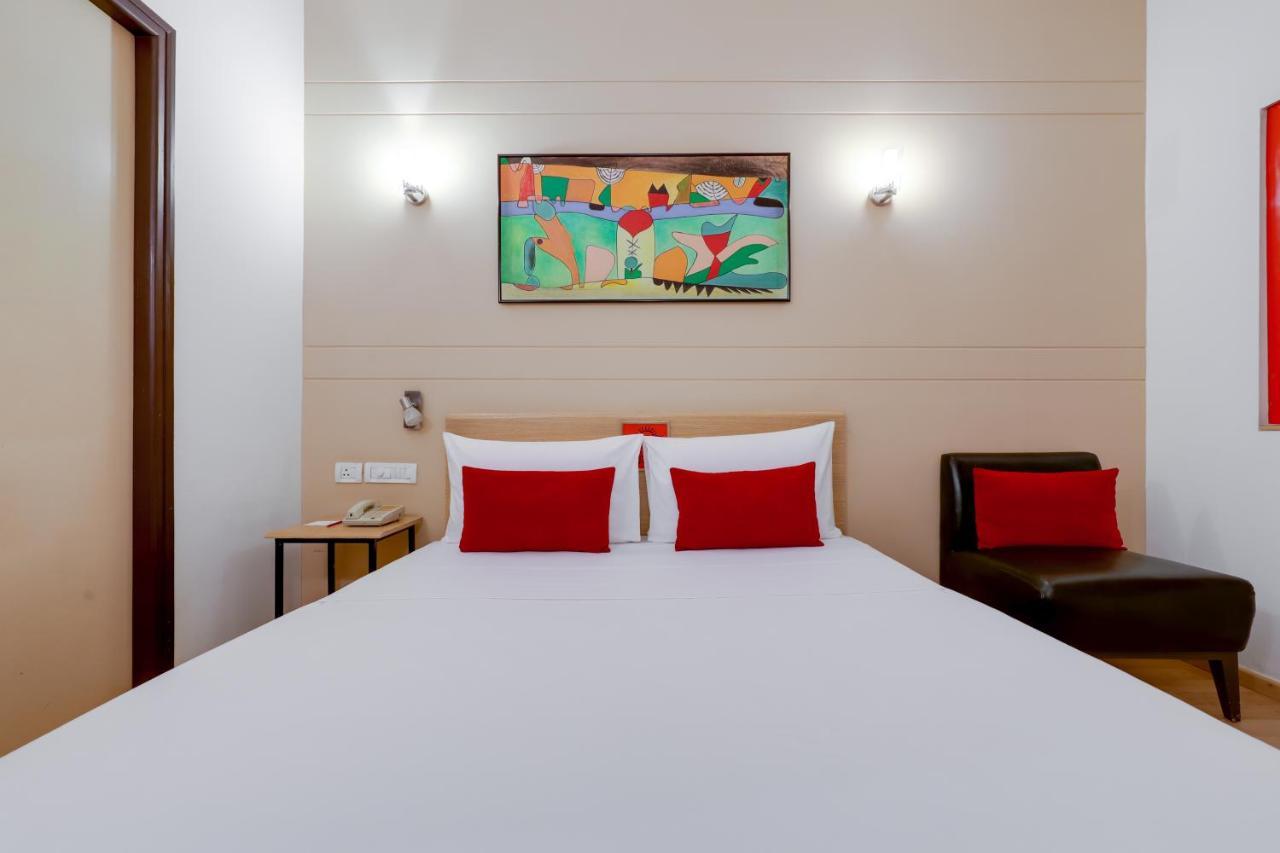 Red Fox Hotel, East Delhi Delhi (National Capital Territory of India) Exterior foto