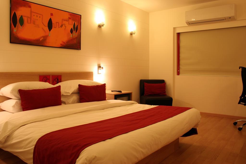 Red Fox Hotel, East Delhi Delhi (National Capital Territory of India) Exterior foto